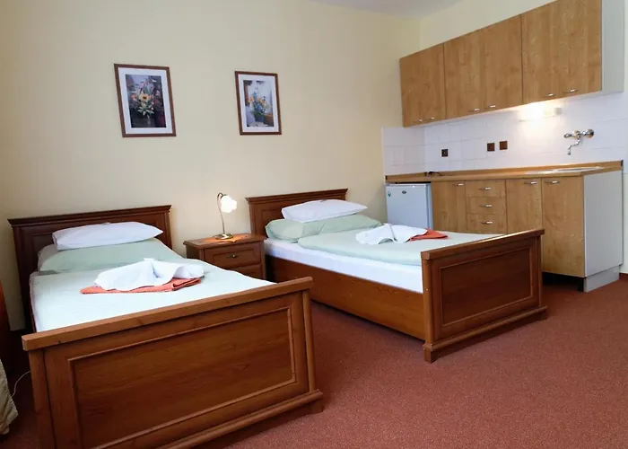 Hotel Kamu Garni