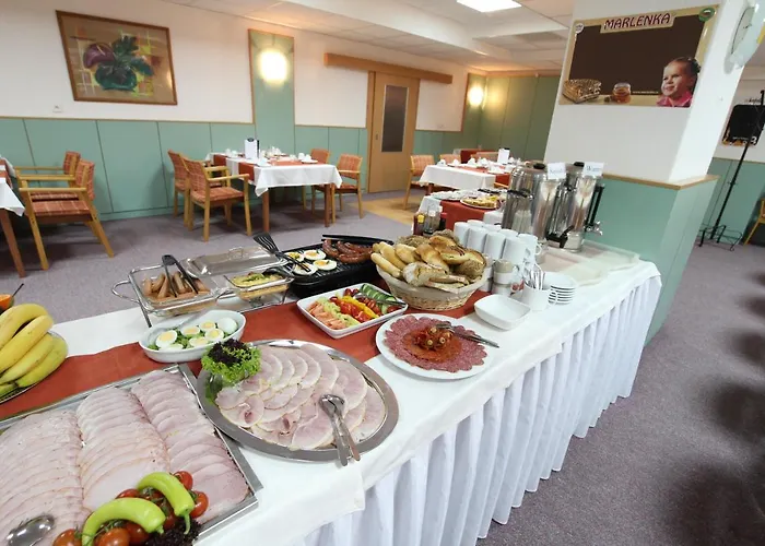 Hotel Kamu Garni 3*
